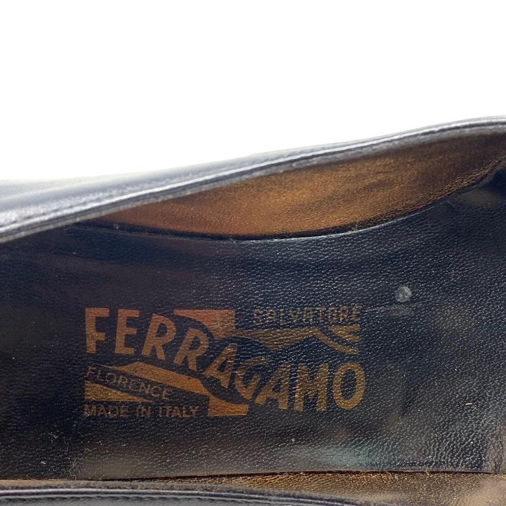 Salvatore Ferragamo Black Leather‎ Patent Leather Cap Toe Pumps - Picture 3 of 14